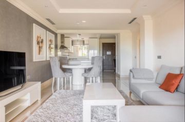https://cdn.resales-online.com/public/g0fcfa5t1d/properties/8f585ed8cbd511eca97d0217bc231ef4/w1200/16-ec67b526875bf0124b6ce4328a754439.jpg?v=1651691676