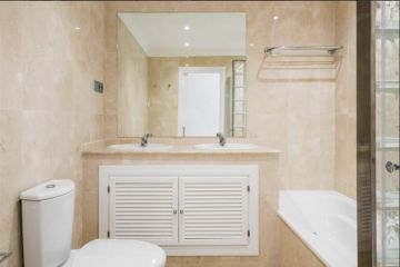 https://cdn.resales-online.com/public/g0fcfa5t1d/properties/8f585ed8cbd511eca97d0217bc231ef4/w1200/17-dd5fcd4f0eb487dfa3803f7e20814c0e.jpg?v=1651691676