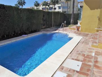 https://cdn.resales-online.com/public/e2ugqf2s30/properties/d10dad0fcbaa11eca97d0217bc231ef4/w1200/6-241328e1bcc9c0d8ce1222beb6c967a8.jpg?v=1651673553