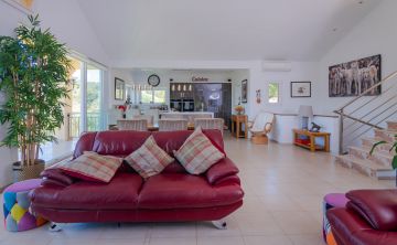 https://cdn.resales-online.com/public/jke8v5rm25/properties/e855839dc7b811eca97d0217bc231ef4/w1200/24-613bbc26f32d7013d348ef202dd30a43.jpg?v=1651749246