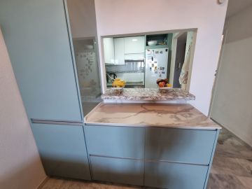 https://cdn.resales-online.com/public/q8sjeevech/properties/5f511b4dcf9511eca97d0217bc231ef4/w1200/22-bcf8e6250e0bab365f900a8ac31ac040.jpg?v=1652276566