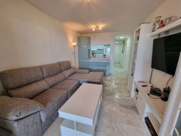 https://cdn.resales-online.com/public/q8sjeevech/properties/5f511b4dcf9511eca97d0217bc231ef4/w1200/27-f6e8bc237ba13ac4c268badec6354f3d.jpg?v=1652276566