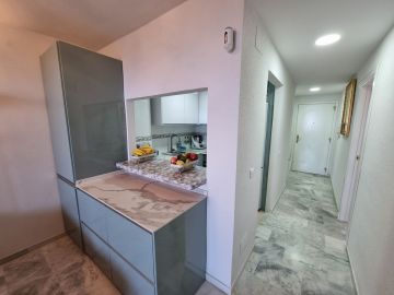 https://cdn.resales-online.com/public/q8sjeevech/properties/5f511b4dcf9511eca97d0217bc231ef4/w1200/28-ef19a2c59920e2e087cd278a51b6dbf8.jpg?v=1652276566