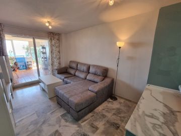 https://cdn.resales-online.com/public/q8sjeevech/properties/5f511b4dcf9511eca97d0217bc231ef4/w1200/29-7c2f312881aea9bbe9ddaeb9640e2c9a.jpg?v=1652276566