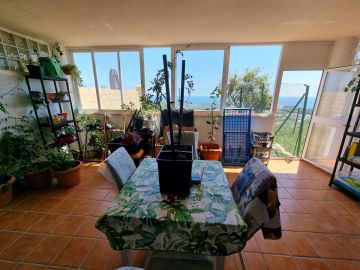https://cdn.resales-online.com/public/q8sjeevech/properties/5f511b4dcf9511eca97d0217bc231ef4/w1200/9-467d0cee5b725f3ef65f102a0c2e69c0.jpg?v=1652276566