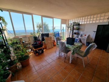 https://cdn.resales-online.com/public/q8sjeevech/properties/5f511b4dcf9511eca97d0217bc231ef4/w1200/10-bb915d1cb19341576dcdc994b81ab9c5.jpg?v=1652276566