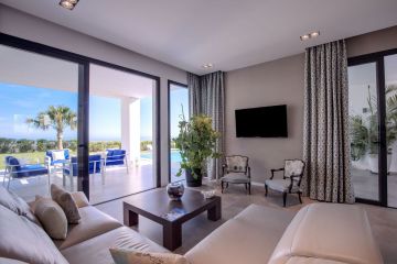 https://cdn.resales-online.com/public/0741nl4ih1/properties/6b472109c18b11eca97d0217bc231ef4/w1200/4-c23c0f86247804fa50226aecd8b0b2c8.jpg?v=1652185036