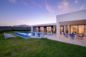 https://cdn.resales-online.com/public/0741nl4ih1/properties/6b472109c18b11eca97d0217bc231ef4/w1200/31-5e8b9eb86a2d455eeaf43a7bbf3ccd12.jpg?v=1652185036