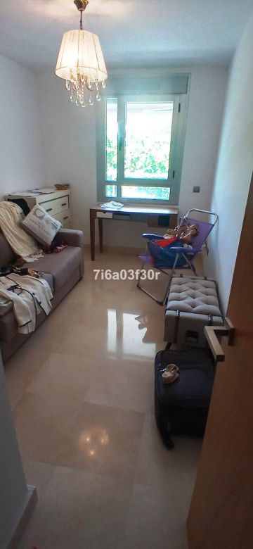 https://cdn.resales-online.com/public/7i6a03f30r/properties/961aba21d10e11eca97d0217bc231ef4/w1200/19-d0ed7da2012a09046d307c195d98e7d6.jpg?v=1652352751
