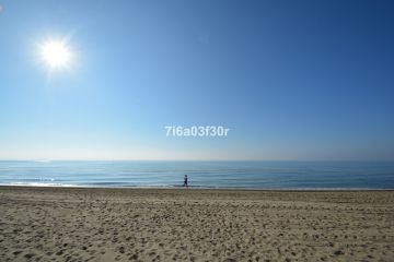 https://cdn.resales-online.com/public/7i6a03f30r/properties/961aba21d10e11eca97d0217bc231ef4/w1200/22-bcf8e6250e0bab365f900a8ac31ac040.jpg?v=1652691134