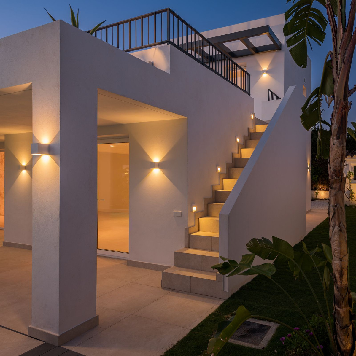 https://cdn.resales-online.com/public/j50iqa74vg/properties/4ef7d24acbbb11eca97d0217bc231ef4/w1200/21-2c707e7c511429b4f8ec4ee5f221ddb6.jpg?v=1652703031