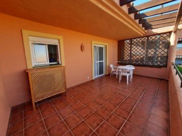 https://cdn.resales-online.com/public/7rg1k5rn6p/properties/d04adf6fcaa711eca97d0217bc231ef4/w1200/16-ec67b526875bf0124b6ce4328a754439.jpg?v=1652529261