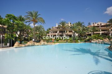 https://cdn.resales-online.com/public/cui4rrlvpu/properties/tuksryomvbpnoxl/w1200/1-7980e48d732b6fc85c14b43b94d2aa54.jpg?v=1617788952
