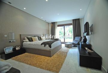 https://cdn.resales-online.com/public/cui4rrlvpu/properties/tuksryomvbpnoxl/w1200/7-aa4cc561180b369757c0bb4af9886cd3.jpg?v=1617788952