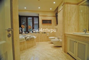 https://cdn.resales-online.com/public/cui4rrlvpu/properties/tuksryomvbpnoxl/w1200/8-e64a9055bba3e77ac8aca3b893cdf826.jpg?v=1617788952