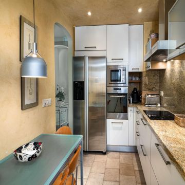https://cdn.resales-online.com/public/7fm5ji531r/properties/f13644dad83011eca97d0217bc231ef4/w1200/11-20939a0134ad724a8cb2a801094d15a4.jpg?v=1653055294