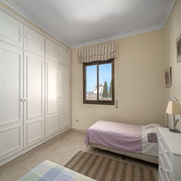 https://cdn.resales-online.com/public/7fm5ji531r/properties/f13644dad83011eca97d0217bc231ef4/w1200/18-cc72f169493c096e712837ff5d8b6e41.jpg?v=1653055294