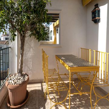 https://cdn.resales-online.com/public/7fm5ji531r/properties/f13644dad83011eca97d0217bc231ef4/w1200/7-aa4cc561180b369757c0bb4af9886cd3.jpg?v=1653055294