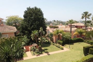 https://cdn.resales-online.com/public/swt24est18/properties/d9a9fb64d28311eca97d0217bc231ef4/w1200/27-f6e8bc237ba13ac4c268badec6354f3d.jpg?v=1653411157