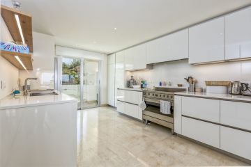 https://cdn.resales-online.com/public/j642teg5ce/properties/3df176cfd03811eca97d0217bc231ef4/w1200/24-613bbc26f32d7013d348ef202dd30a43.jpg?v=1652366719
