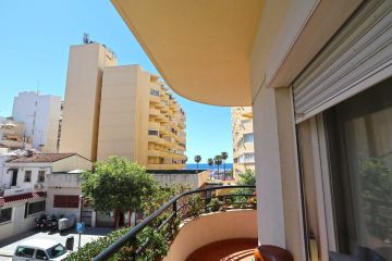https://cdn.resales-online.com/public/cbiutp5eqn/properties/221084cfddd611eca97d0217bc231ef4/w1200/13-5fd73dea700db77384c091ca9818b1a9.jpg?v=1653912787