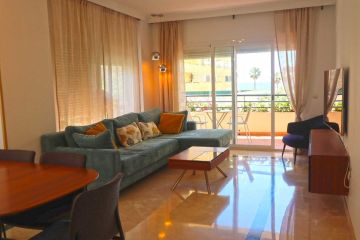 https://cdn.resales-online.com/public/cbiutp5eqn/properties/221084cfddd611eca97d0217bc231ef4/w1200/20-d1f7658cbe4ba6cd8666fec30fba80ad.jpg?v=1653912787