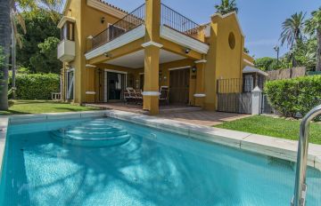 https://cdn.resales-online.com/public/vvmdwbkuht/properties/3d6e484dd84f11eca97d0217bc231ef4/w1200/20-d1f7658cbe4ba6cd8666fec30fba80ad.jpg?v=1653065034
