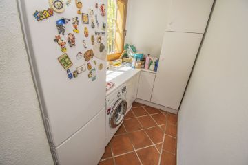https://cdn.resales-online.com/public/vvmdwbkuht/properties/3d6e484dd84f11eca97d0217bc231ef4/w1200/40-f31507287178c6a03c2c34ff88cc832c.jpg?v=1653065034