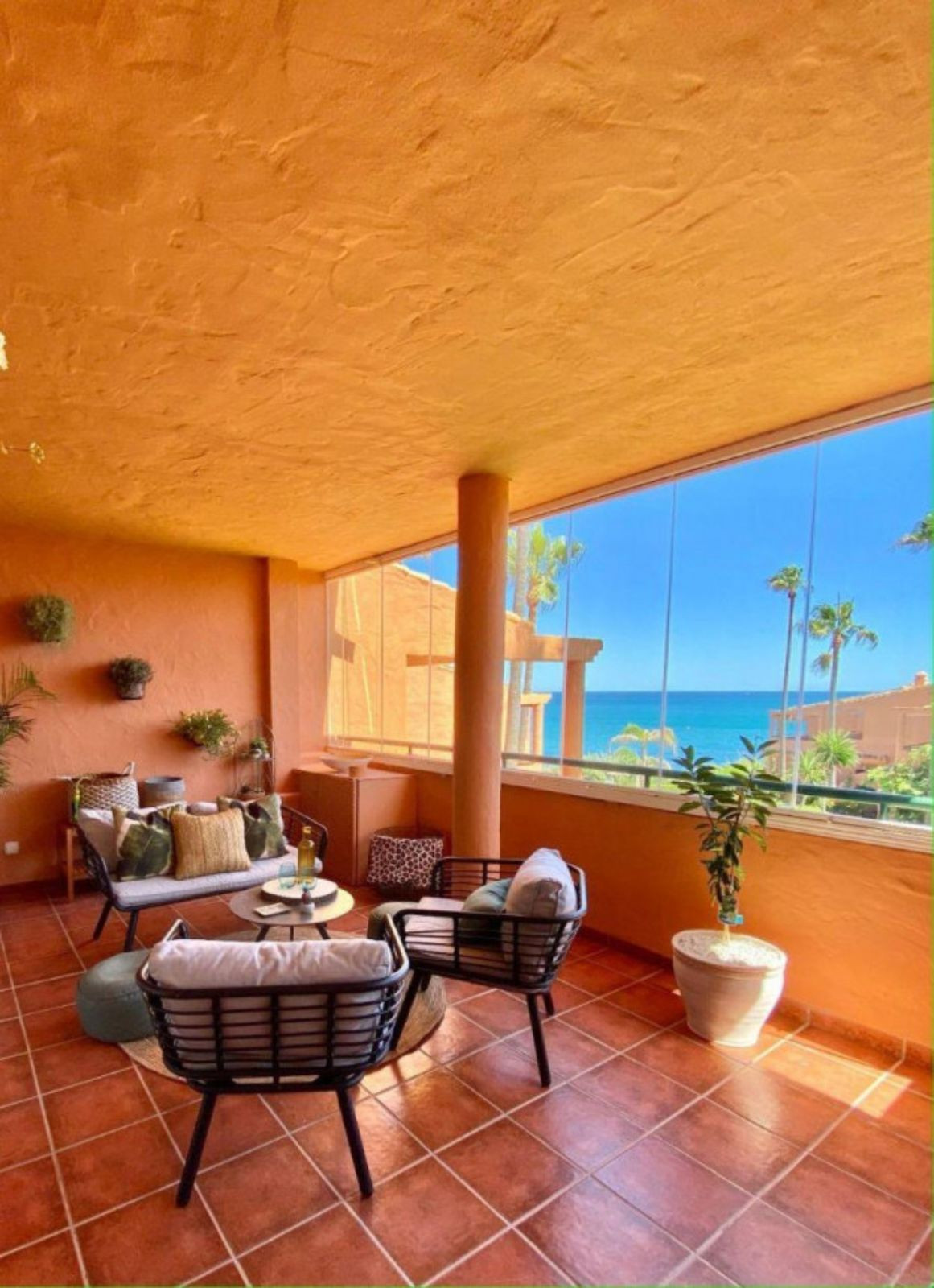 https://cdn.resales-online.com/public/7rg1k5rn6p/properties/8f4f9db7e29d11eca97d0217bc231ef4/w1200/1-7980e48d732b6fc85c14b43b94d2aa54.jpg?v=1654197046
