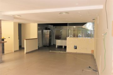 https://cdn.resales-online.com/public/4u8i2in212/properties/29028d9a0b3a11ecaa340217bc231ef4/w1200/9-467d0cee5b725f3ef65f102a0c2e69c0.jpg?v=1630516057
