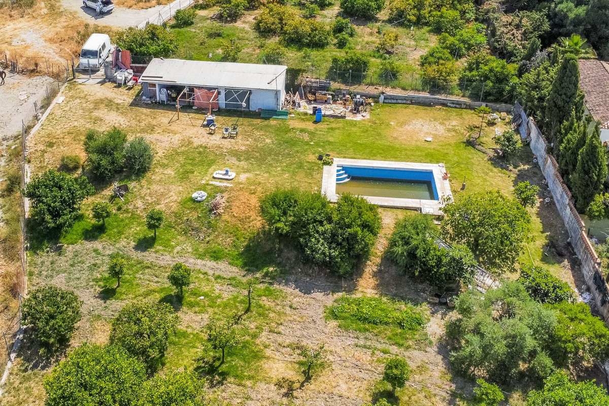 https://cdn.resales-online.com/public/79qigcpn4i/properties/5fe1a739e7c411eca97d0217bc231ef4/w1200/1-7980e48d732b6fc85c14b43b94d2aa54.jpg?v=1655146951