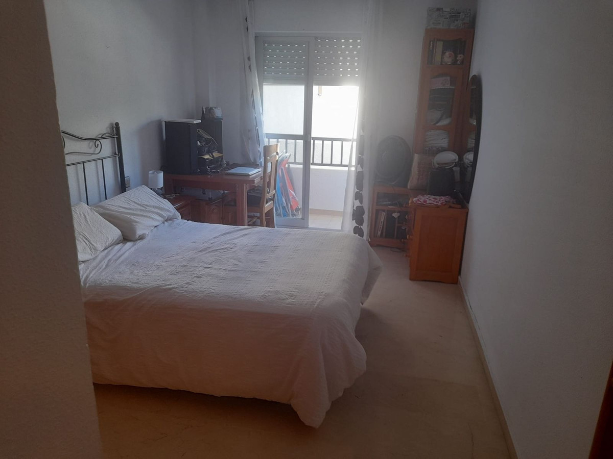 https://cdn.resales-online.com/public/7rg1k5rn6p/properties/fdf88c8405ab11eda97d0217bc231ef4/w1200/6-241328e1bcc9c0d8ce1222beb6c967a8.jpg?v=1659773964