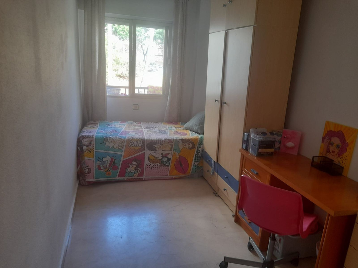 https://cdn.resales-online.com/public/7rg1k5rn6p/properties/fdf88c8405ab11eda97d0217bc231ef4/w1200/7-aa4cc561180b369757c0bb4af9886cd3.jpg?v=1659773964