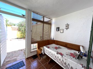 https://cdn.resales-online.com/public/tvd64zcaq6/properties/0b48100a2da011edad230217bc231ef4/w1200/5-3595ad71cbd87be6c3643a4285ef4791.jpg?v=1662443692
