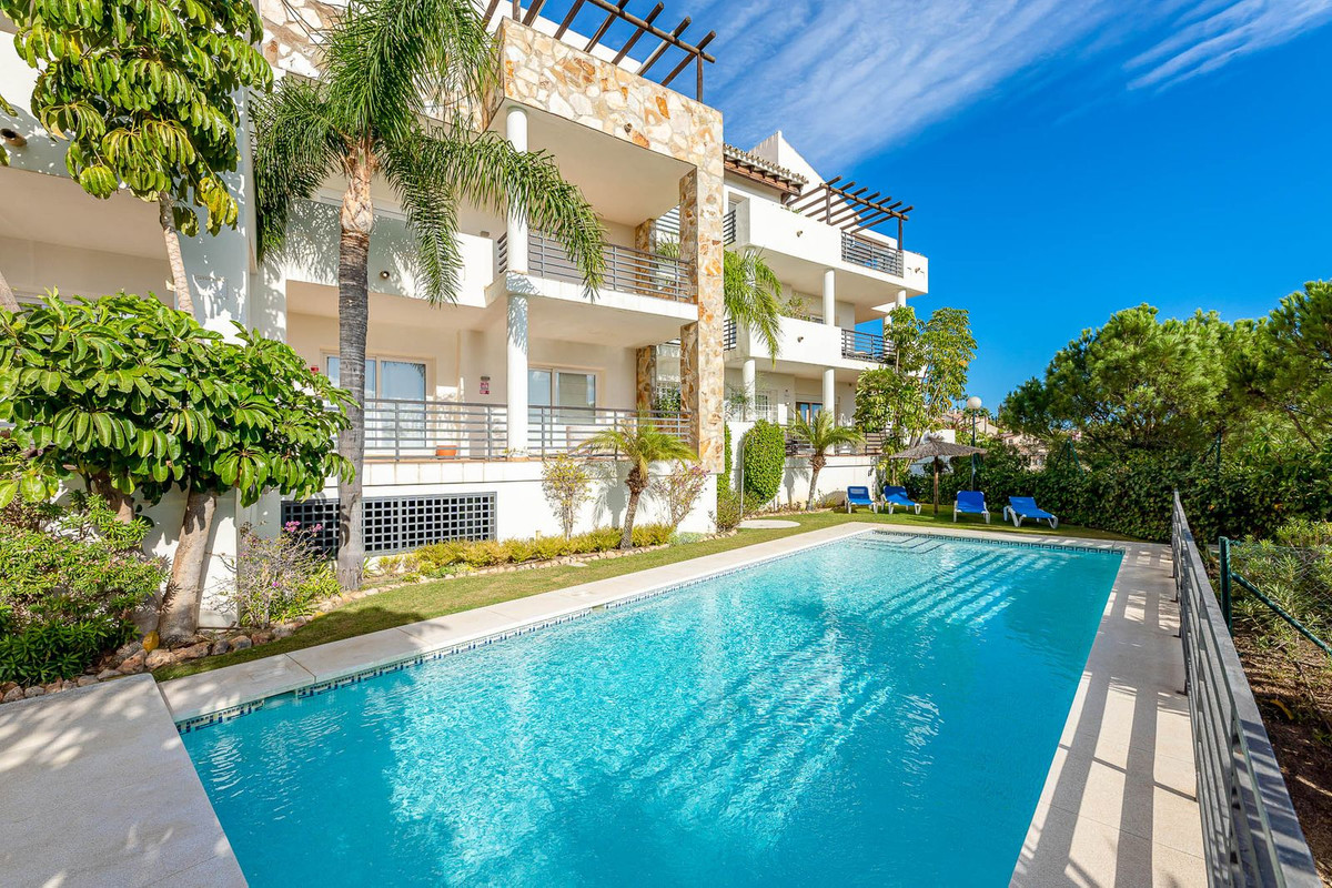 https://cdn.resales-online.com/public/2bislnnf7l/properties/c279fb7c46fa11ed98460217bc231ef4/w1200/1-7980e48d732b6fc85c14b43b94d2aa54.jpg?v=1665235715