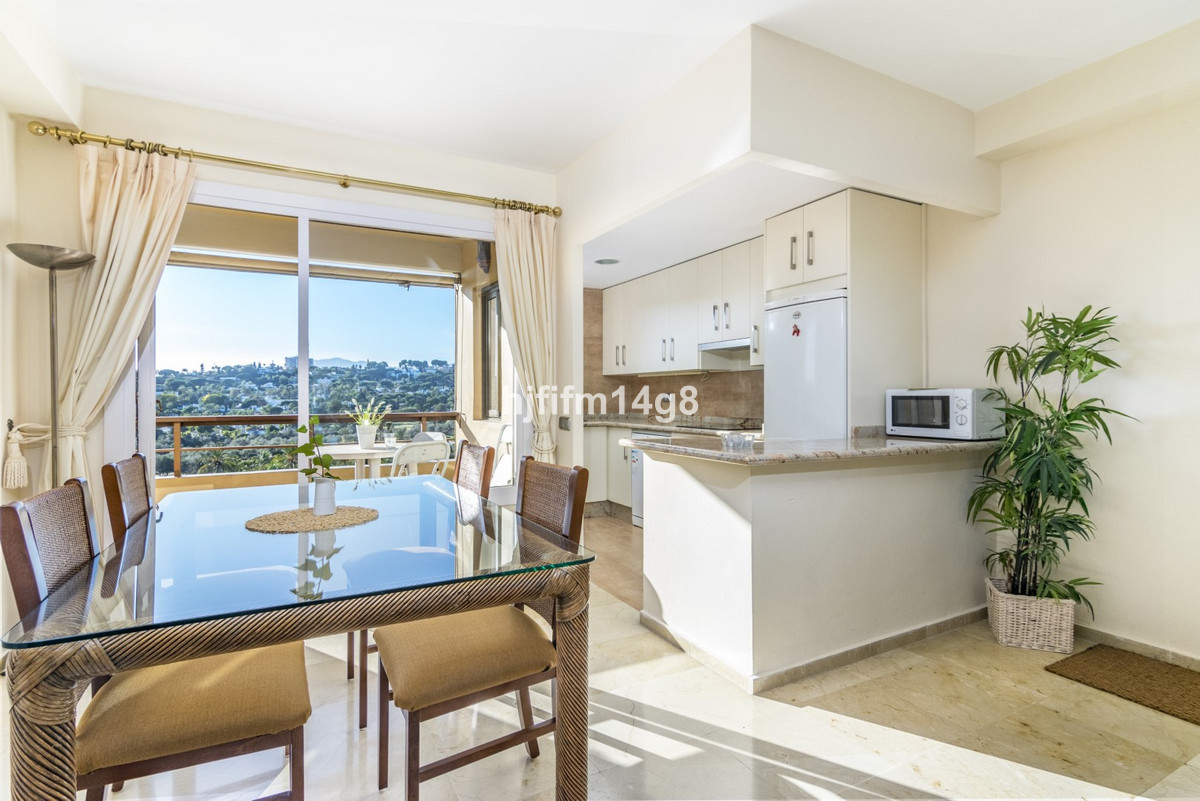 https://cdn.resales-online.com/public/hjfifm14g8/properties/1cc399075c0411ed98460217bc231ef4/w1200/1-7980e48d732b6fc85c14b43b94d2aa54.jpg?v=1667544424