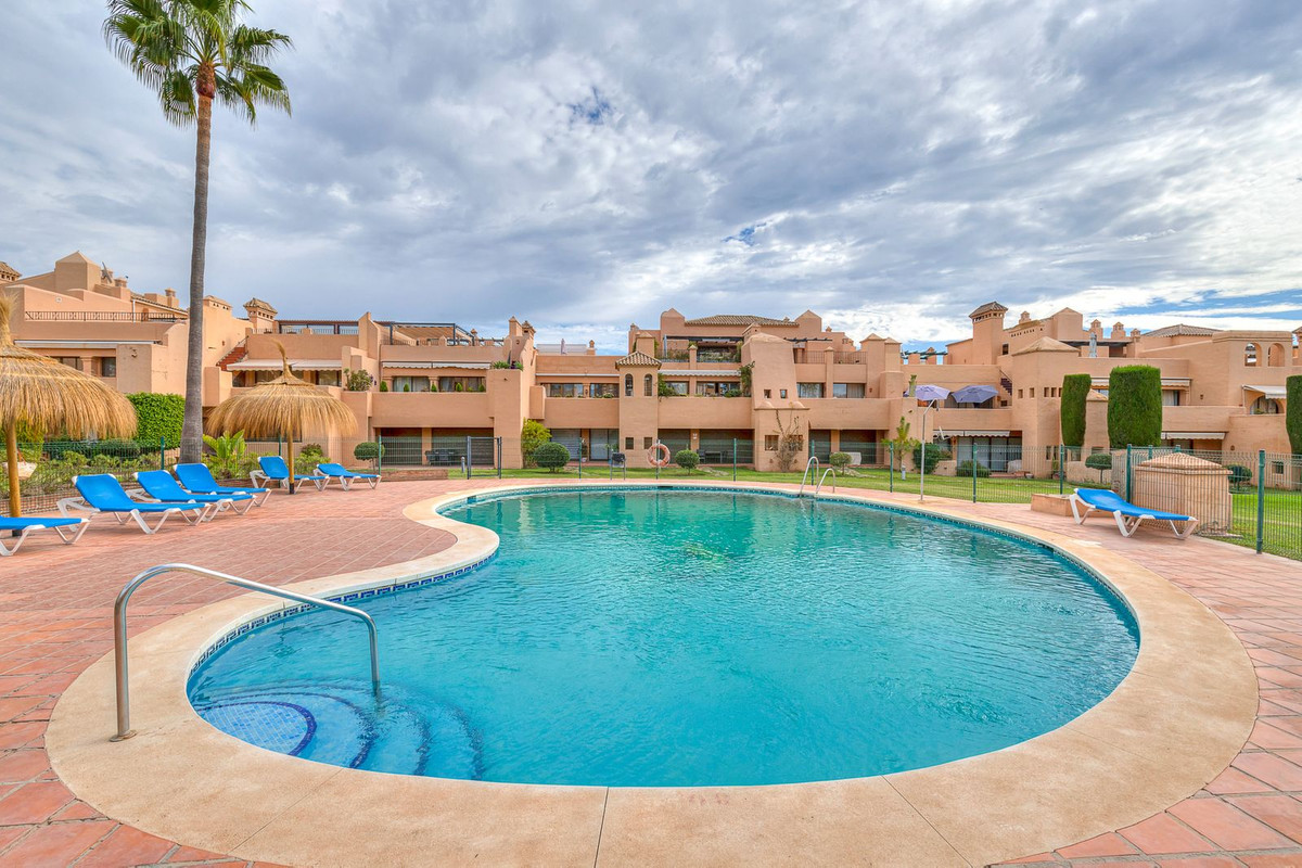 https://cdn.resales-online.com/public/i66ekti546/properties/3f0049235f7c11ed98460217bc231ef4/w1200/1-7980e48d732b6fc85c14b43b94d2aa54.jpg?v=1667926162