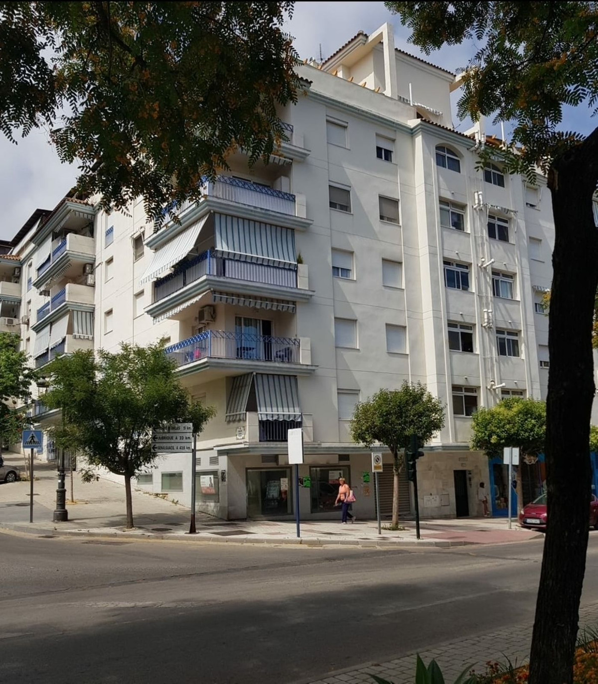 https://cdn.resales-online.com/public/kummhh55a5/properties/9b99e5696f3111ed98460217bc231ef4/w1200/1-7980e48d732b6fc85c14b43b94d2aa54.jpg?v=1669655340