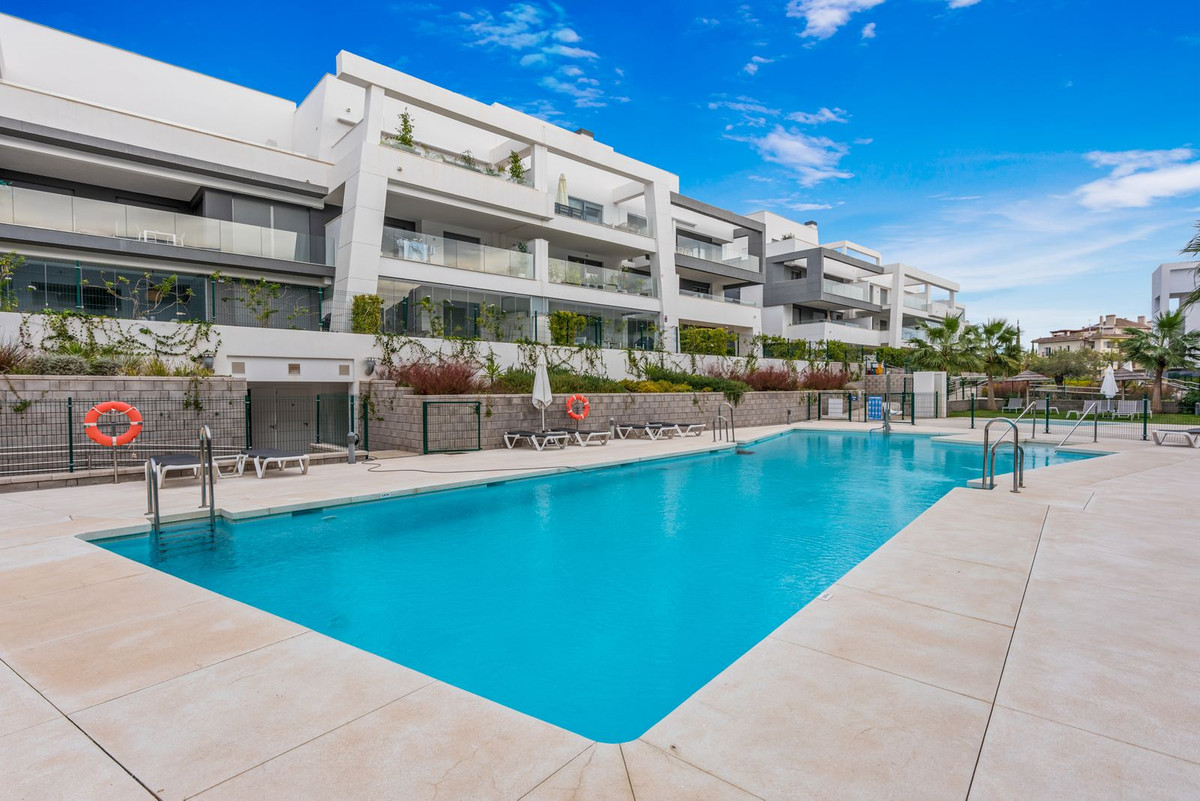 https://cdn.resales-online.com/public/57ogeanl2g/properties/9adcaf176f2111ed98460217bc231ef4/w1200/1-7980e48d732b6fc85c14b43b94d2aa54.jpg?v=1669651048
