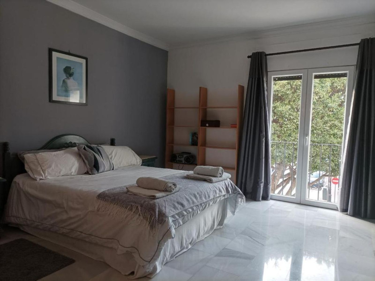 https://cdn.resales-online.com/public/cewomivt0o/properties/aaea1e736a7511ed98460217bc231ef4/w1200/1-7980e48d732b6fc85c14b43b94d2aa54.jpg?v=1669134991