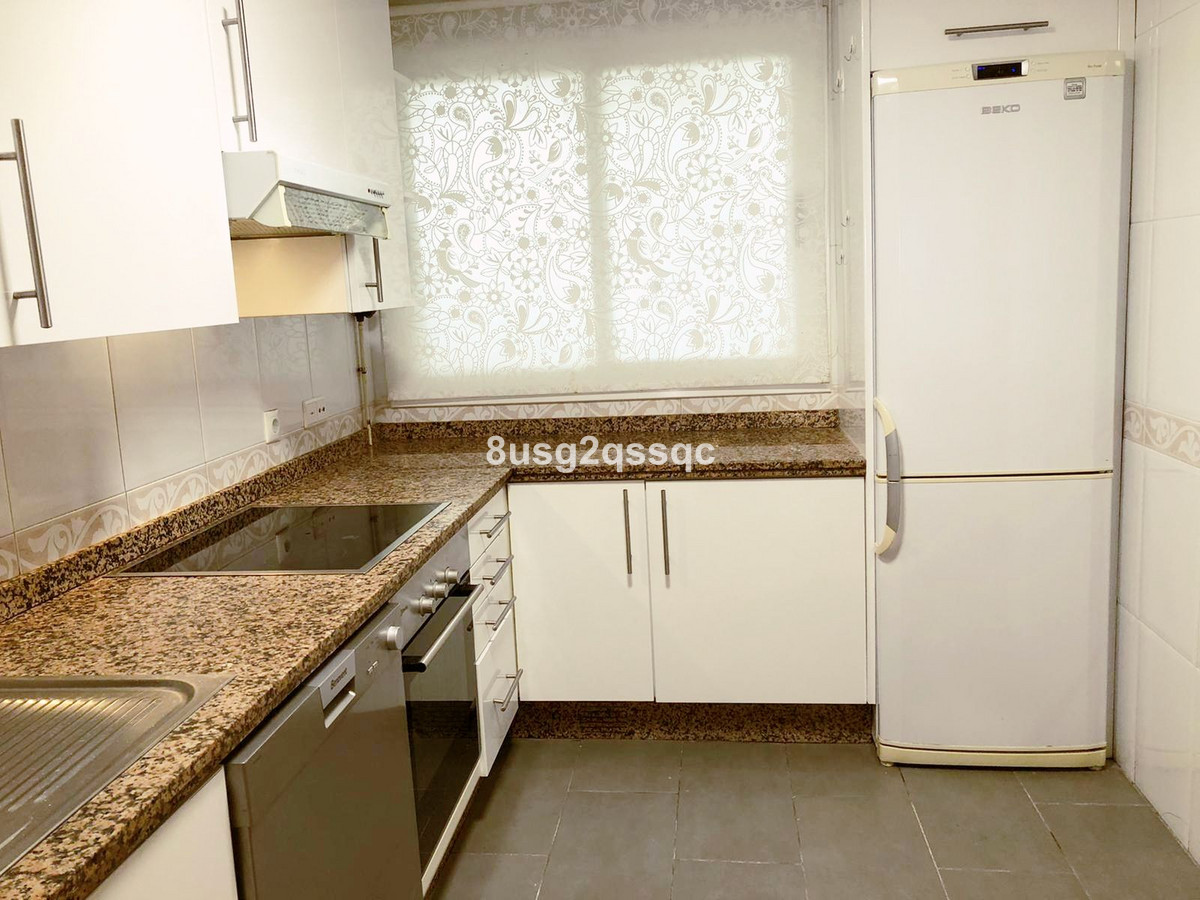 https://cdn.resales-online.com/public/8usg2qssqc/properties/bb7972c99bd911eda53f0217bc231ef4/w1200/16-ec67b526875bf0124b6ce4328a754439.jpg?v=1674756887