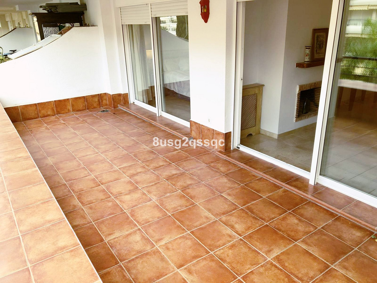 https://cdn.resales-online.com/public/8usg2qssqc/properties/bb7972c99bd911eda53f0217bc231ef4/w1200/27-f6e8bc237ba13ac4c268badec6354f3d.jpg?v=1674756887