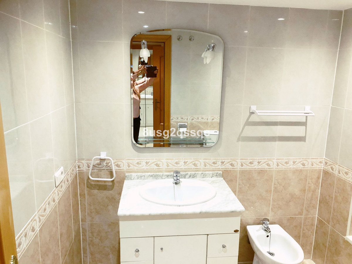 https://cdn.resales-online.com/public/8usg2qssqc/properties/bb7972c99bd911eda53f0217bc231ef4/w1200/39-a493fe9149752455d4aa759b42ca0ea1.jpg?v=1674756887