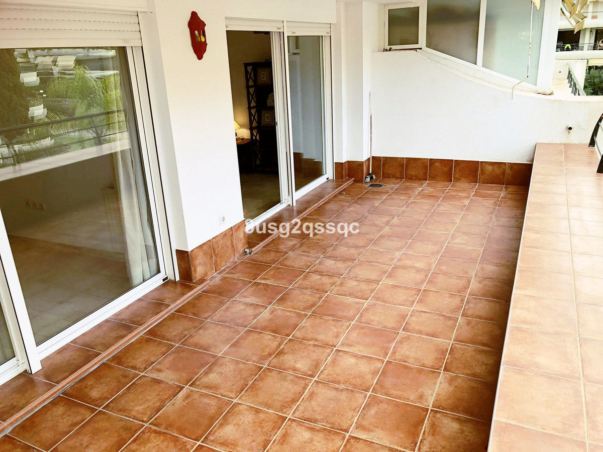 https://cdn.resales-online.com/public/8usg2qssqc/properties/bb7972c99bd911eda53f0217bc231ef4/w1200/46-0edebaf512af70cdbc38d73d8131be5b.jpg?v=1674756887