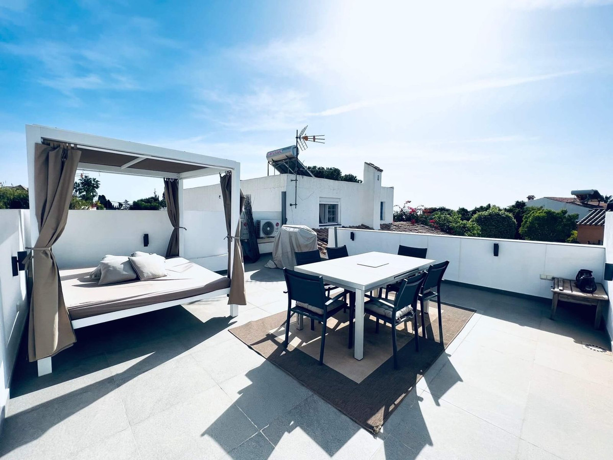 https://cdn.resales-online.com/public/qo5j1ur1bm/properties/b1887d14967011eda53f0217bc231ef4/w1200/1-7980e48d732b6fc85c14b43b94d2aa54.jpg?v=1673968943
