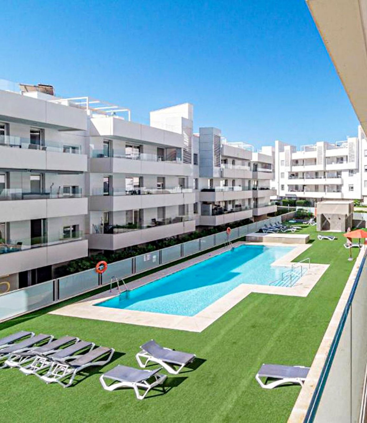 https://cdn.resales-online.com/public/uhu060fbcr/properties/f7ceab1b926a11eda53f0217bc231ef4/w1200/1-7980e48d732b6fc85c14b43b94d2aa54.jpg?v=1673526729