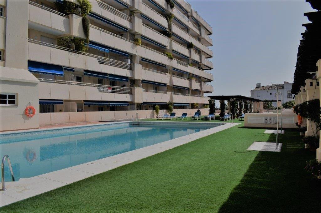 https://cdn.resales-online.com/public/1nin1r7jc3/properties/81bad07b911511ed98460217bc231ef4/w1200/1-7980e48d732b6fc85c14b43b94d2aa54.jpg?v=1673379307