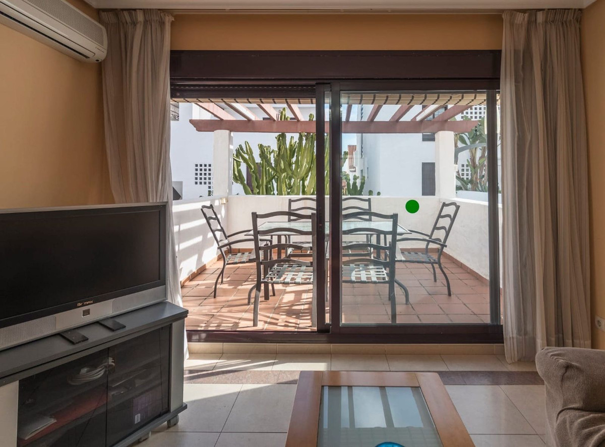 https://cdn.resales-online.com/public/lahrid967e/properties/969630e88c1911ed98460217bc231ef4/w1200/1-7980e48d732b6fc85c14b43b94d2aa54.jpg?v=1673523497
