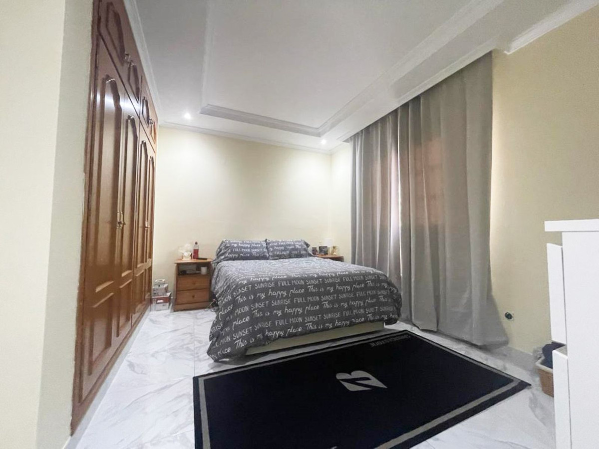 https://cdn.resales-online.com/public/u6447mvlgg/properties/0f262bad4ed511ed98460217bc231ef4/w1200/14-d70dc3102c00d7be0e872dfe1c1f86d7.jpg?v=1666095548