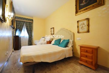 https://cdn.resales-online.com/public/7i6a03f30r/properties/fa65cbf8325911eca97d0217bc231ef4/w1200/8-e64a9055bba3e77ac8aca3b893cdf826.jpg?v=1635254161